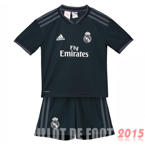 Maillot De Foot Real Madrid Enfant 18/19 Exterieur Un ensemble