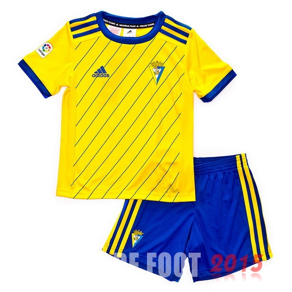 Maillot De Foot Cadiz Enfant 18/19 Domicile Un ensemble