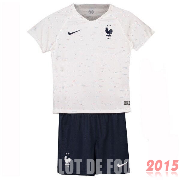 Maillot De Foot France Enfant Championne du Monde 2018 Deux Etoiles Exterieur Un ensemble