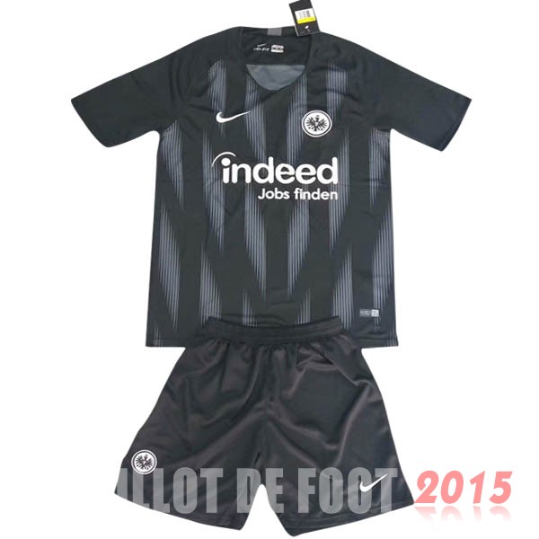 Maillot De Foot Eintracht Frankfurt Enfant 18/19 Exterieur Un ensemble