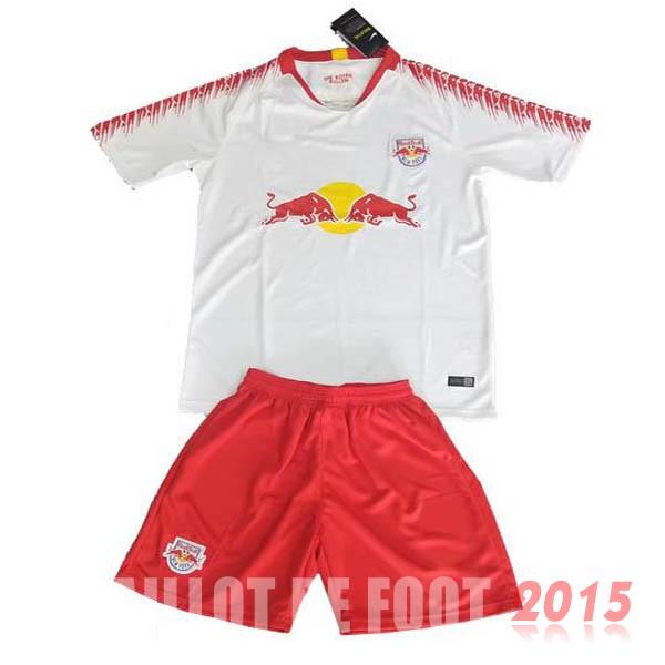 Maillot De Foot Red Bulls Enfant 19/20 Domicile Un ensemble Maillot De Foot Red Bulls Enfant 19/20 Domicile Un ensemble