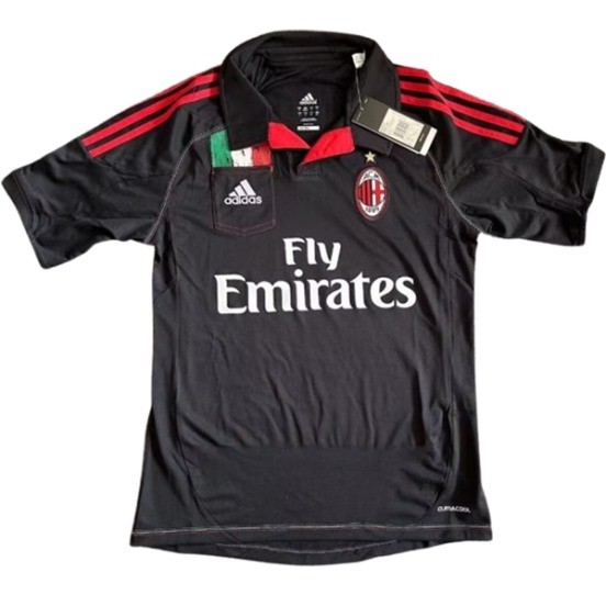 Maillot De Foot Third Maillot AC Milan Retro 2012 2013 Maillot De Foot Third Maillot AC Milan Retro 2012 2013