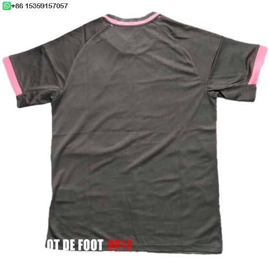 Maillot De Foot Thailande Spécial Maillot Real Madrid 25/26 Rose Noir