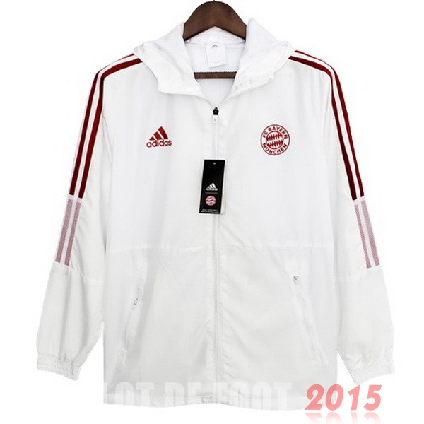 Maillot De Foot Coupe Vent Bayern Munich 22/23 Blanc