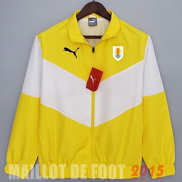 Maillot De Foot Coupe Vent Uruguay 2022 Jaune Maillot De Foot Coupe Vent Uruguay 2022 Jaune